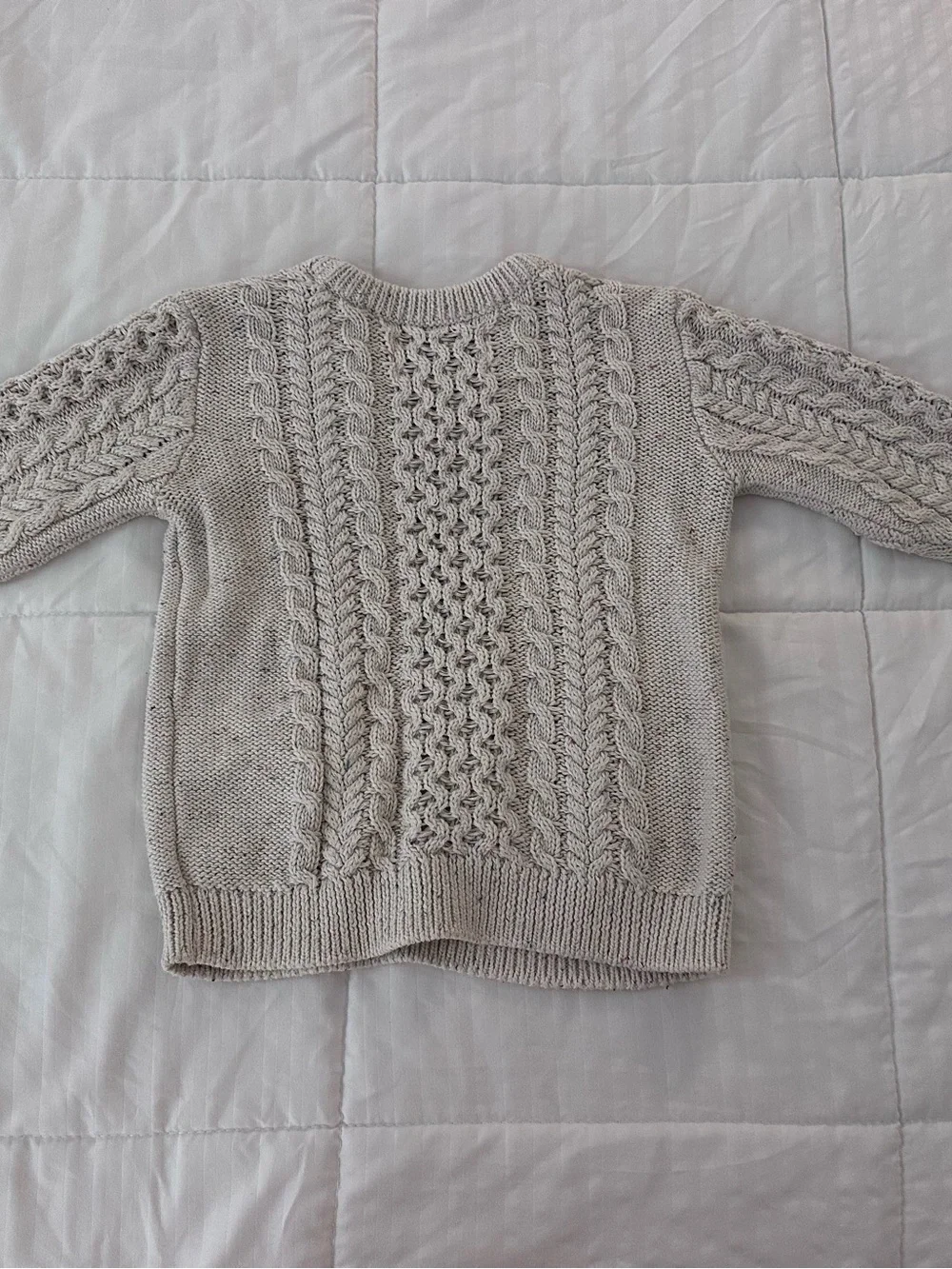 Old Navy Cream Cable-Knit Crewneck Sweater